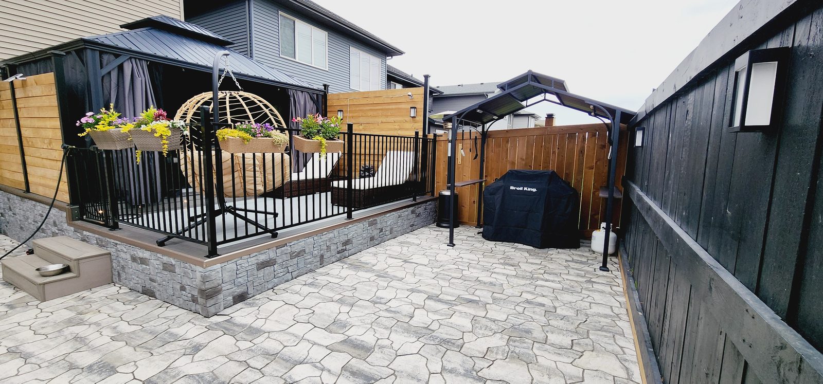 Edgmont paver patio